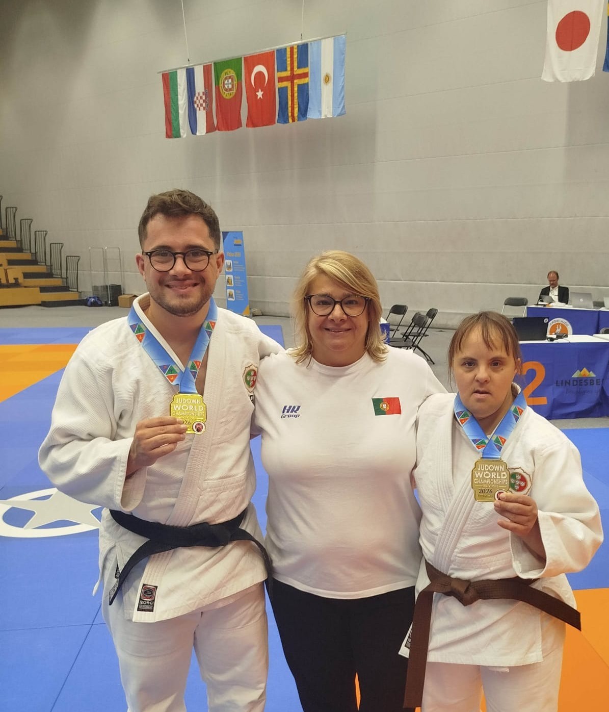 Diogo E Claudia Medalhas