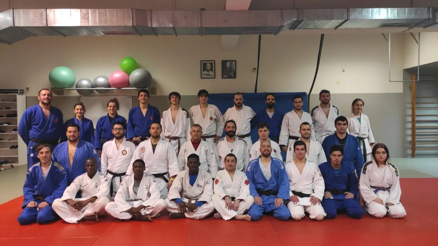 Treino Associativo De Competição